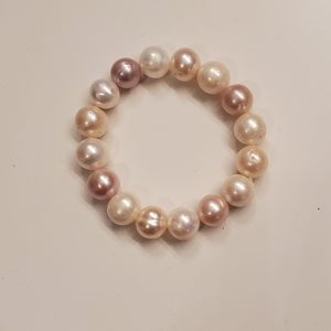 Freshwater Pearl Bracelet